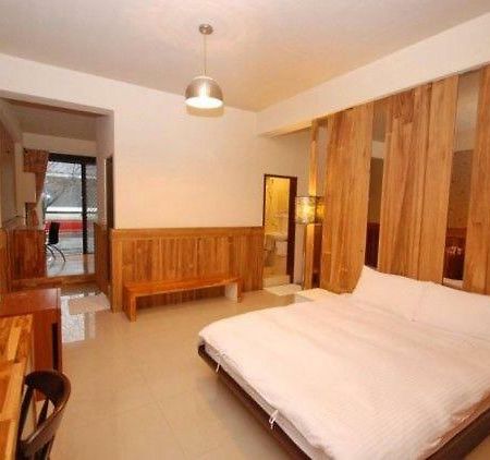 Sanyi Homestay Exteriör bild